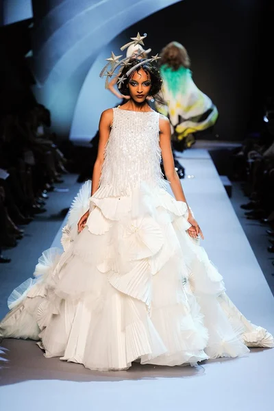 Look 31